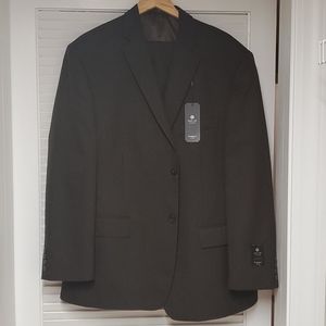 BRAND NEW Men's 2 piece suit set